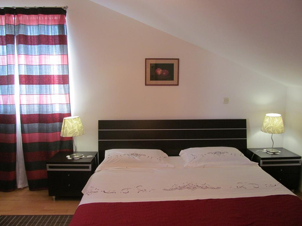 Apartment Danese Promajna Phòng bức ảnh