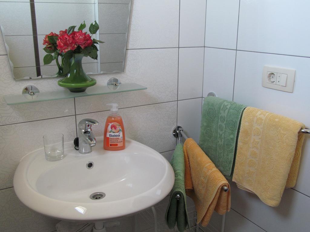 Apartment Danese Promajna Phòng bức ảnh