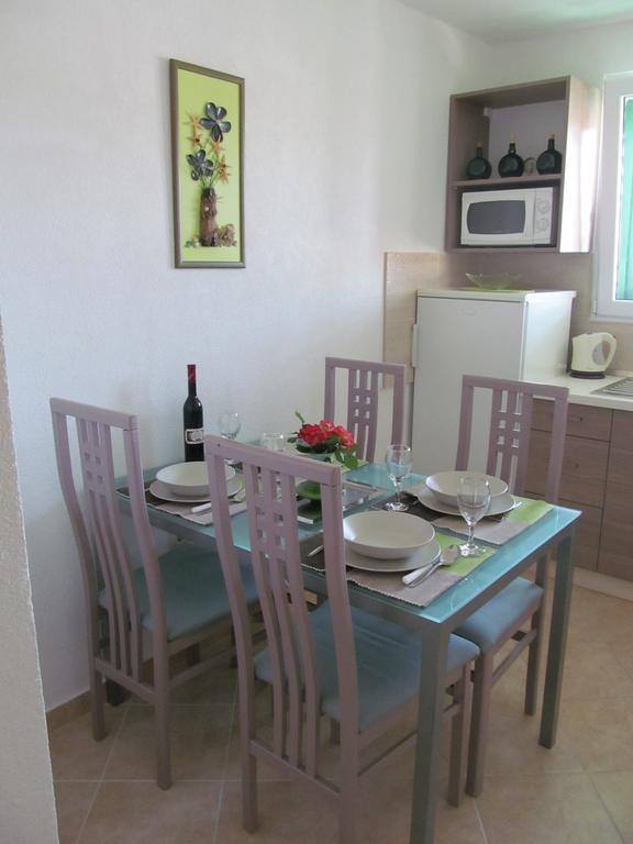 Apartment Danese Promajna Phòng bức ảnh