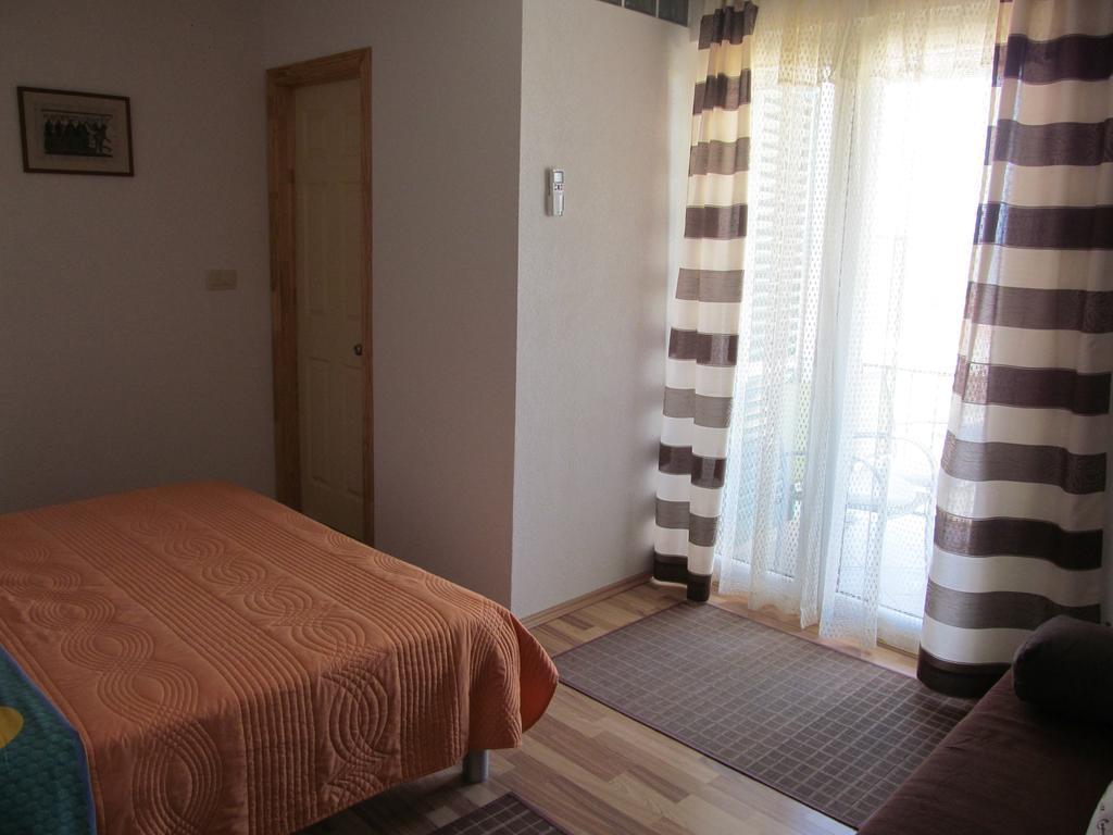 Apartment Danese Promajna Phòng bức ảnh