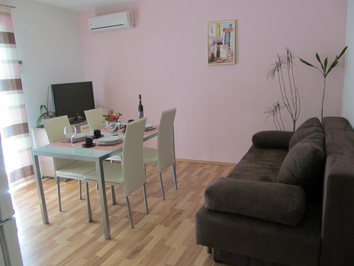 Apartment Danese Promajna Ngoại thất bức ảnh
